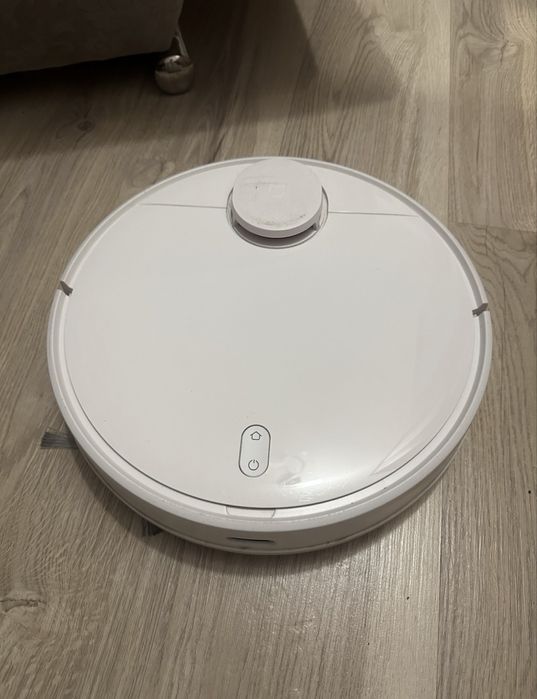 Продам робот пылесос