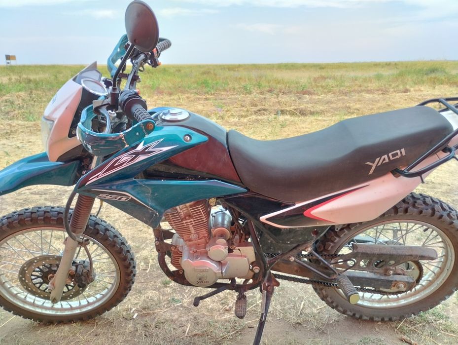 Мотоцикл Yaqi 250