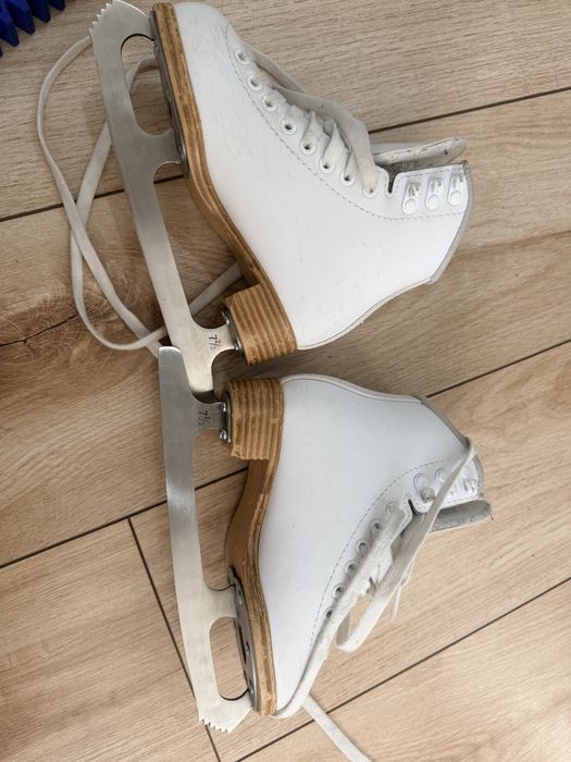 Jackson Classic 200 Mark1 коньки