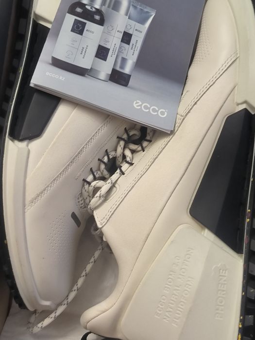Продам кроссовки(ECCO BIOM 2.0M)оригинал