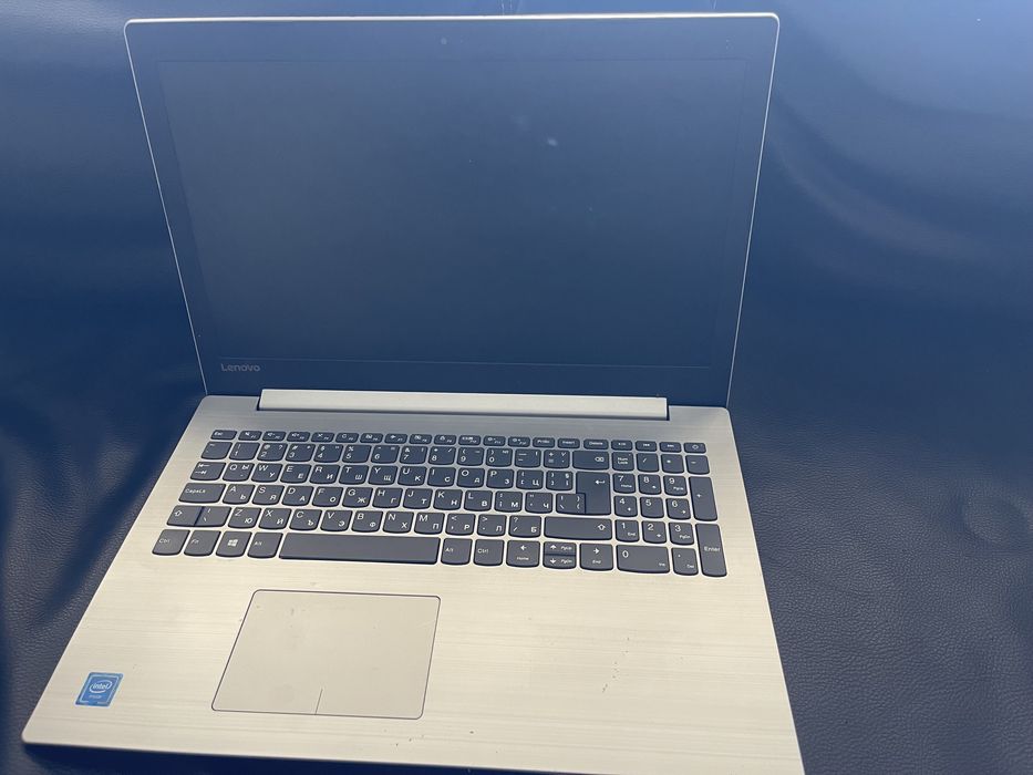 Лаптоп Lenovo за части