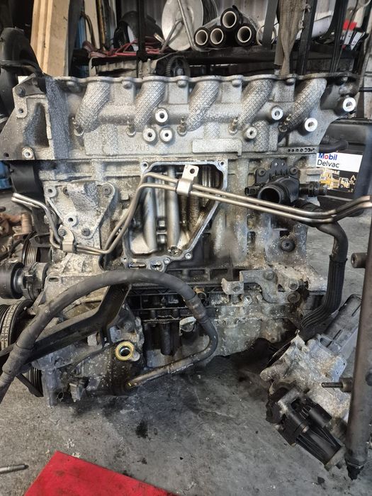 Vând bloc motor Volvo 2.0 euro 5