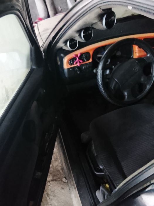 Фольтсфаген венто на разбор