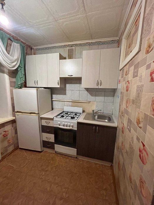 2 комн КЖБИ Бахыт 2 этаж