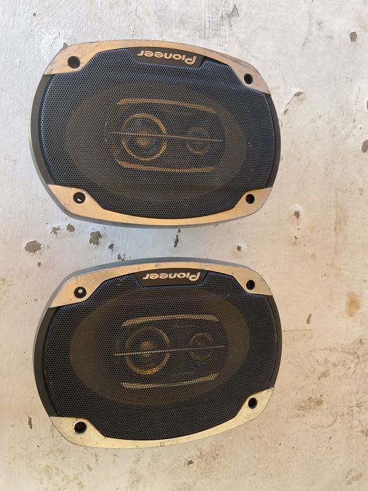 Магнитола сатылады