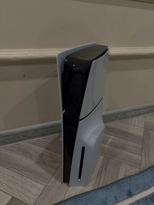 Sony PlayStation 5 Slim