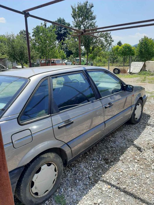 VW Passat 1.8mi 1992г. газ-бензин