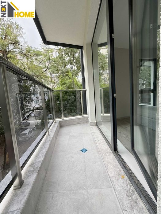 Продава се Тристаен апартамент в Пловдив, Кючук Париж - 99 кв.м за 2374 €/кв.м - Снимка #13