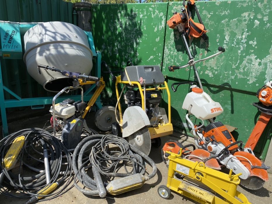 Inchirieri scule-mai compactor ,debitator beton ,tun caldura, vibrator