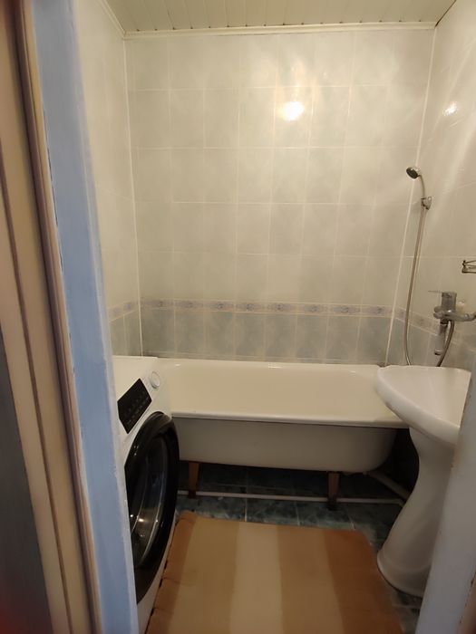 Продам 2х комн кв