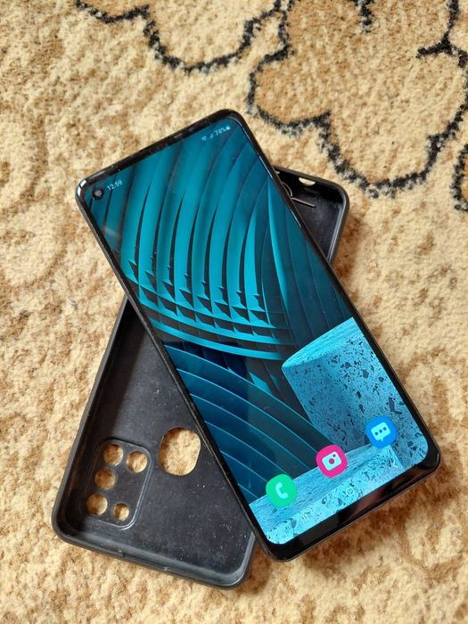 Телефон сатылады