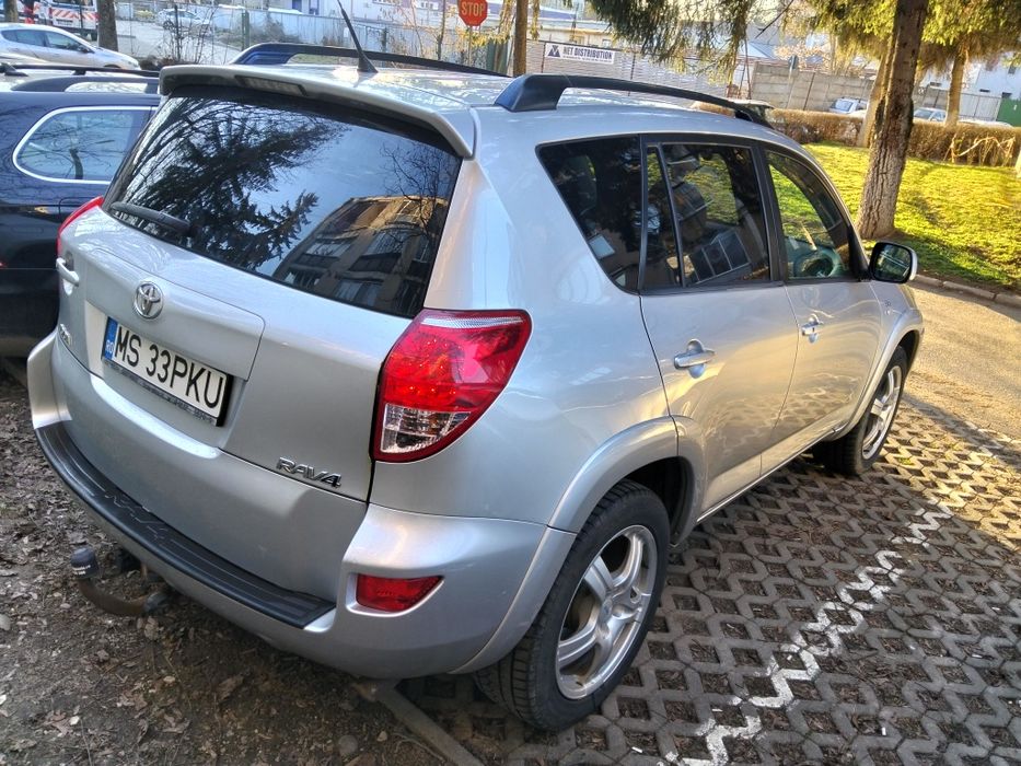Toyota RAV 4 2.2 2006
