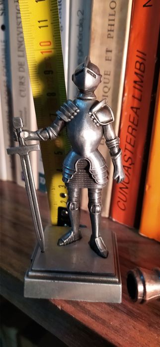 Ascuțitori din metal