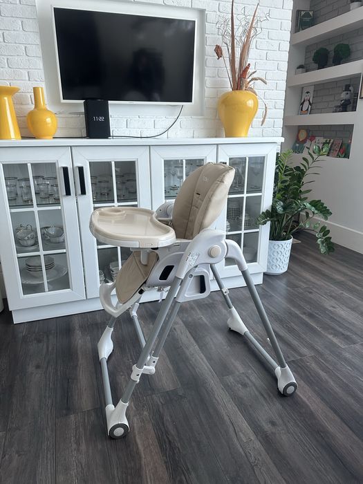 Стульчик для кормления iLOVI Swing 2 Beige