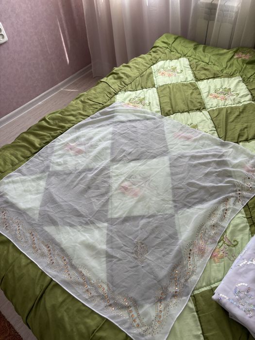 Продам платки разные