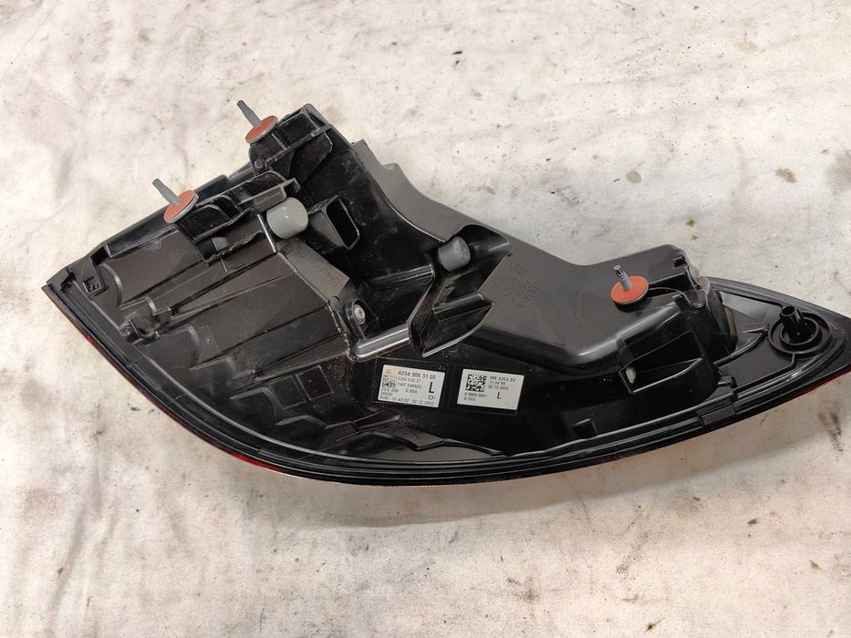 Оригинален стоп Мерцедес 254  Mercedes GLC 254 Led