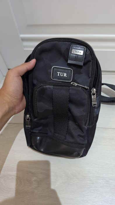Tumi сумка черкз плечо