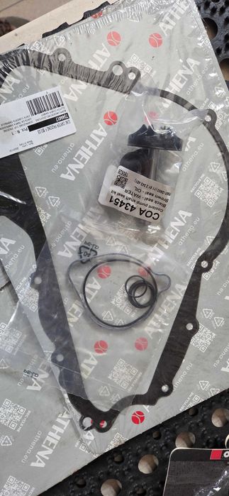 Pompa apa kit reparatie pentru BMW F650GS R13 noua sigilata