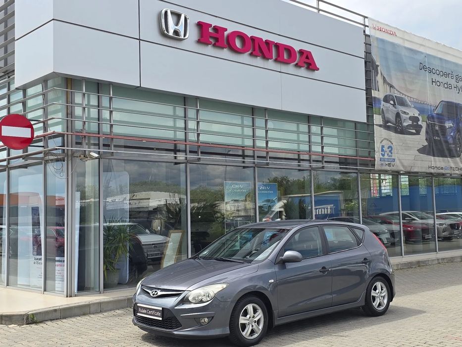 Hyundai I30 HYUNDAI i30  1.6 126 CP Comfort