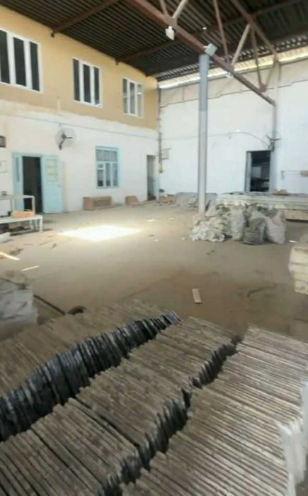 Продаётся 2 200 м² производственная база.