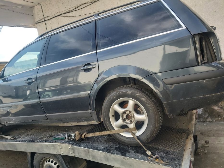 Фолксваген Пасат 5  1.9 тди 131 к.с  2002 година