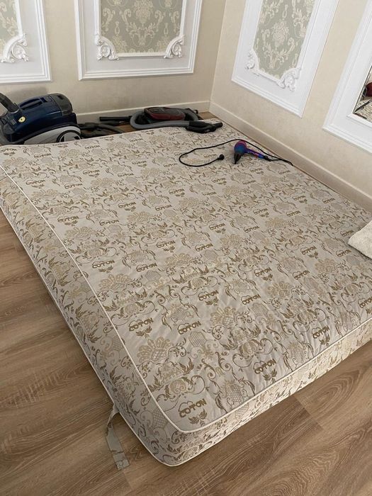 Матрас двухспальный