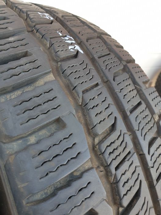 Зимни гуми за Бус 4 броя KUMHO Portran CW51 215 60 R17С дот 2720