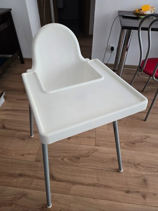 Scaun de masa Antilop Ikea cu tavita inclusa