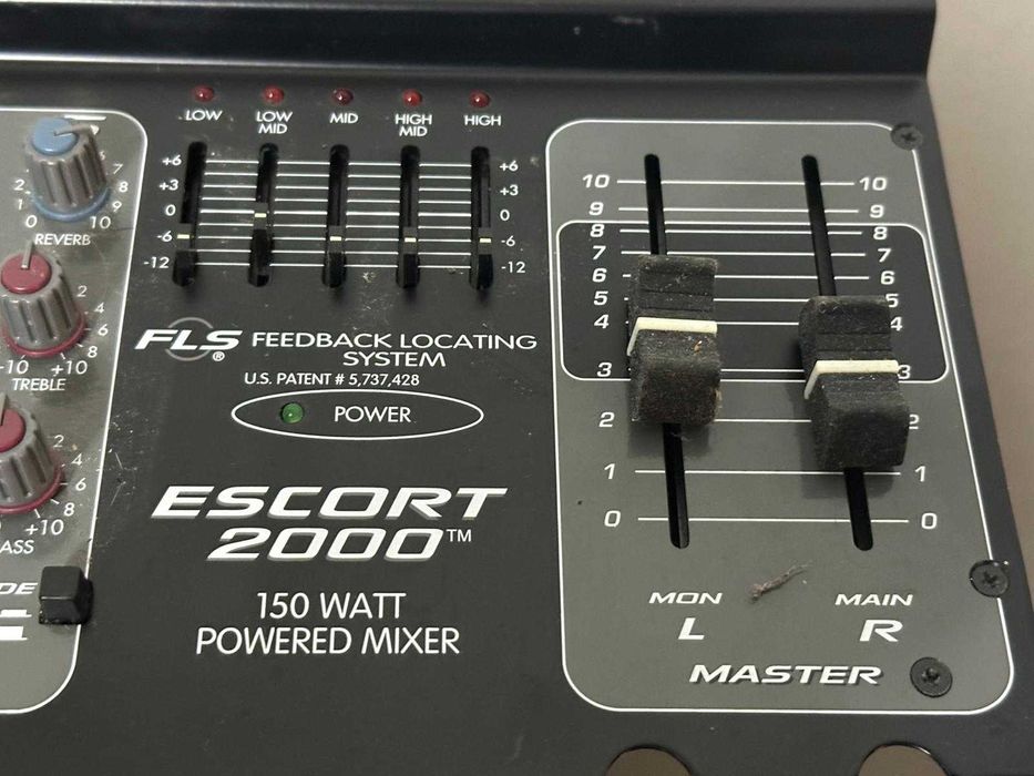 Mixer amplificat Peavey Escort 2000 150W 5 canale profesional