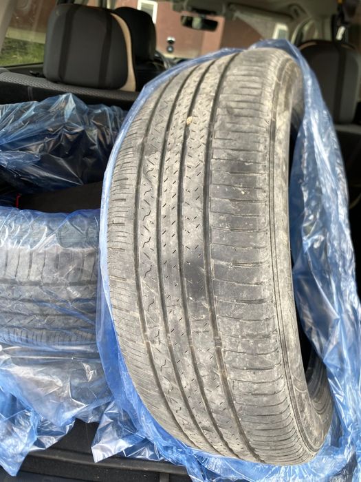 Продам шины 225/55/R18