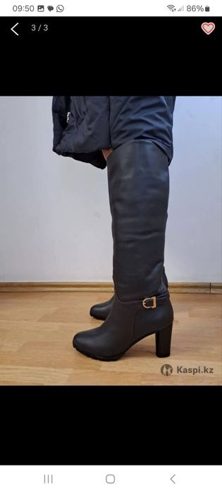 Продам брендовые сапоги