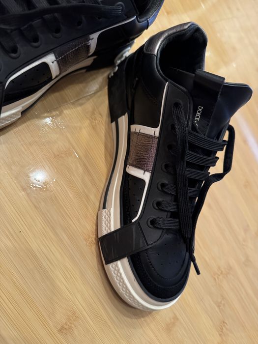 Dolce Gabbana de vanzare