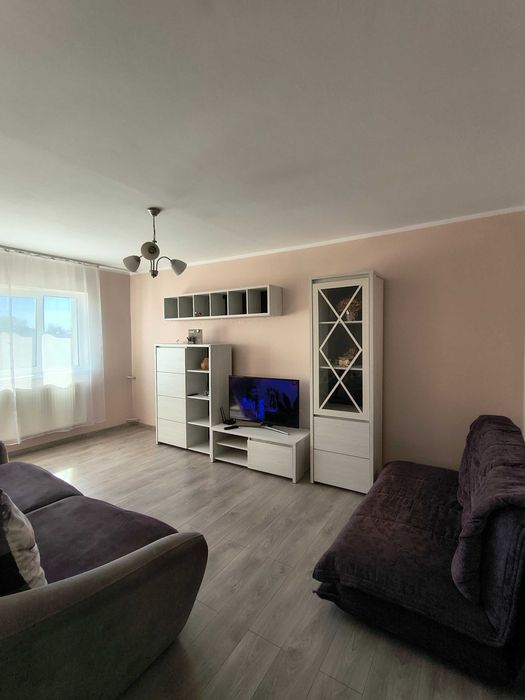 Închiriez apartament 2 camere