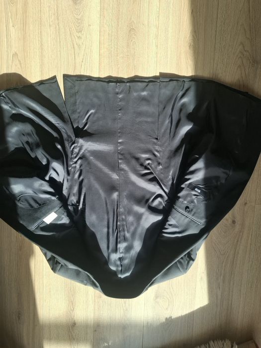 Costum Autentic Hugo Boss Black Label