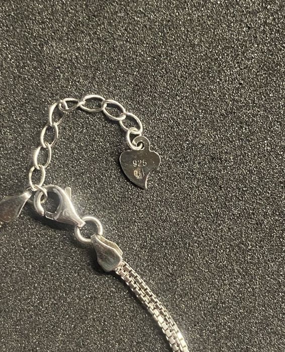 Сребърна гривна безкрайност