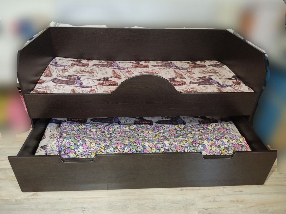 Срочно! Кровать-выкатная (тандем)