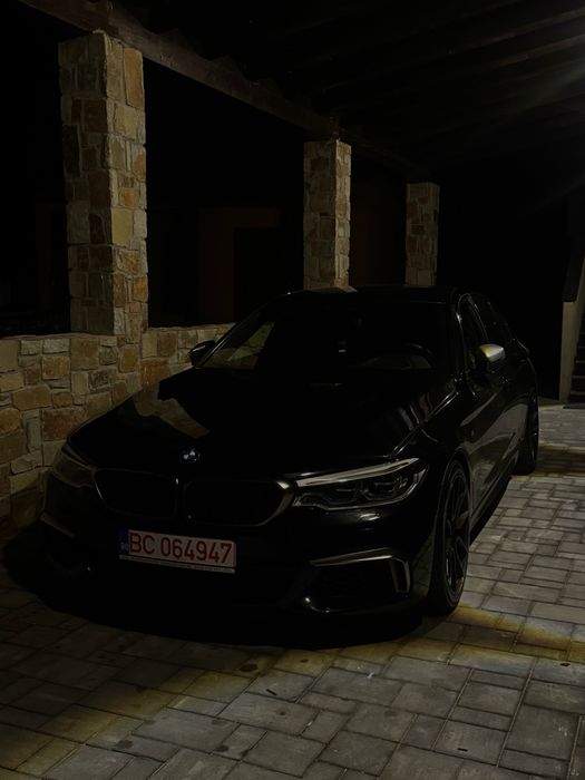 BMW g30 M550d.