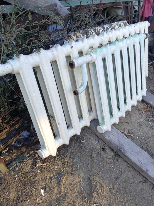 Продам чугуные бат