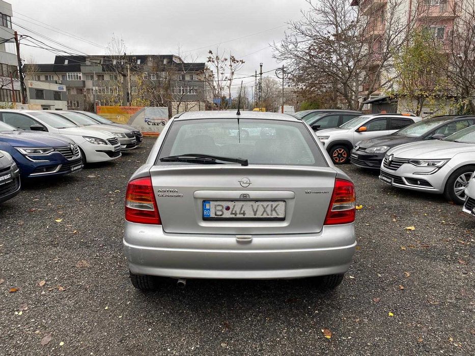 Opel Astra 1.6 Benzina