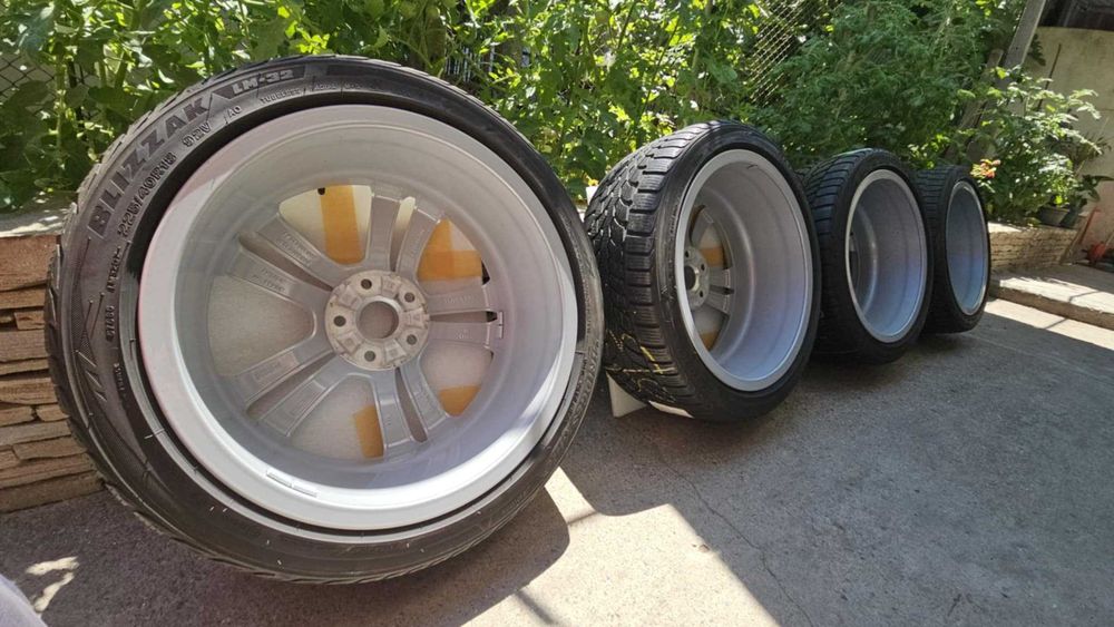 Гуми и джанти 18 за Ауди