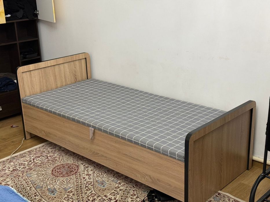 Срочно продаю диваны