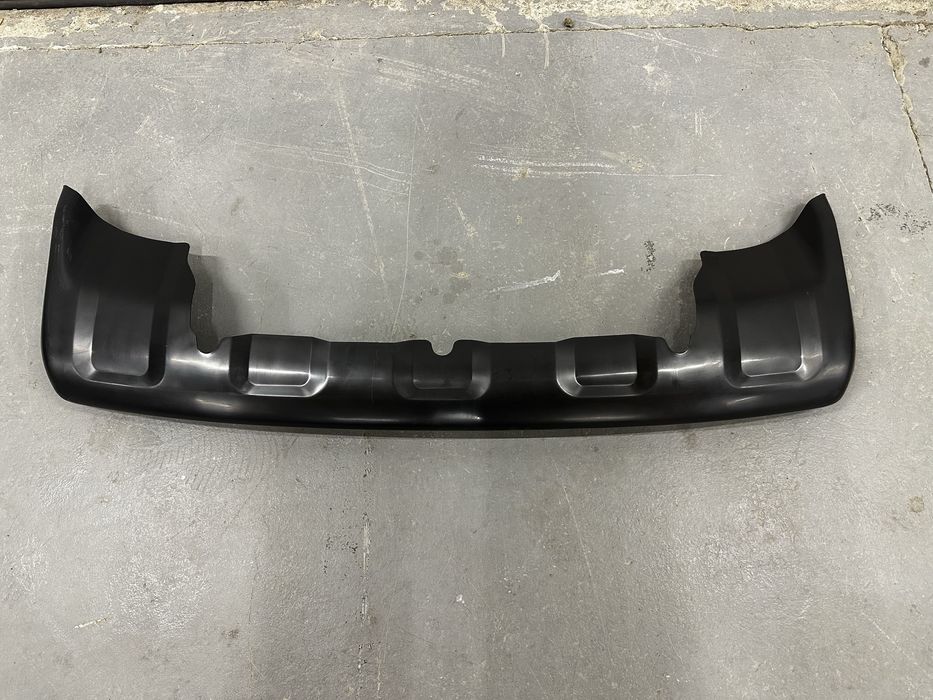 Решетка радиатора Паджеро Спорт 2