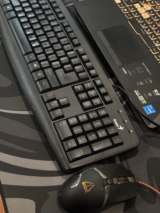 продаю игровой ноутбук ASUS