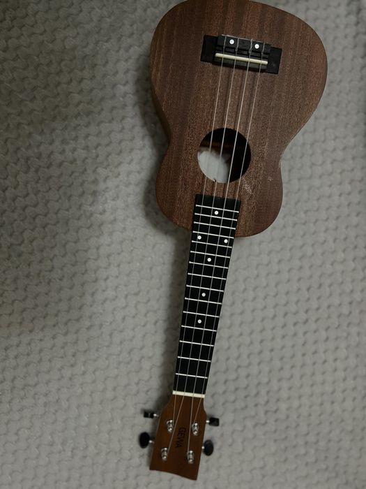Укулеле Gewa, в отличном состоянии, почти не тронутый