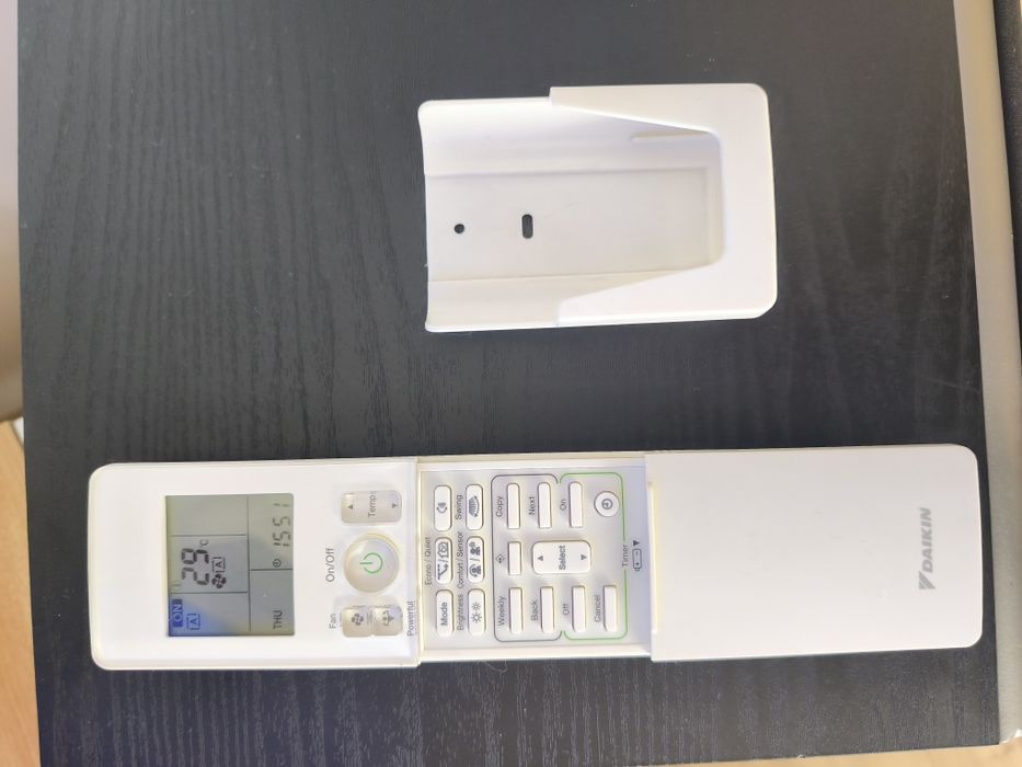 Telecomanda Aer Condiționat Daikin Originală ARC466A16 (cu suport de perete)