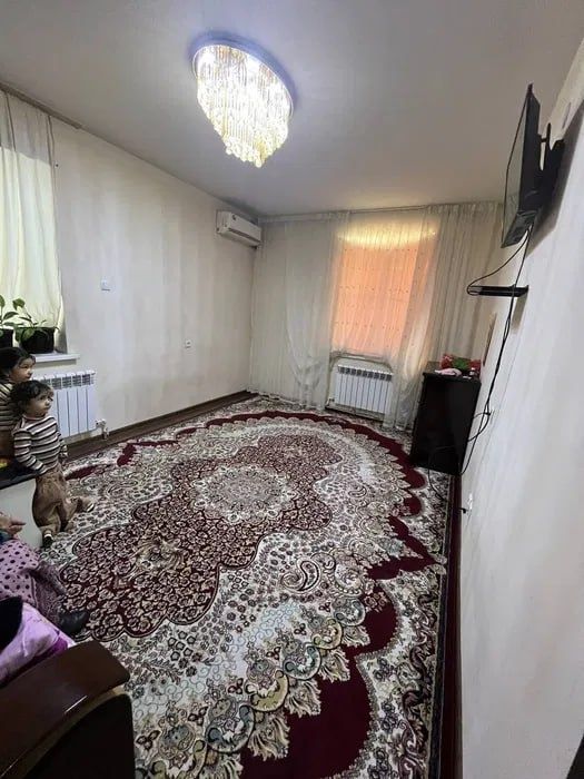 Сергели 7А. 3/6/7 57 м² 4-станция Метро продаётся квартира