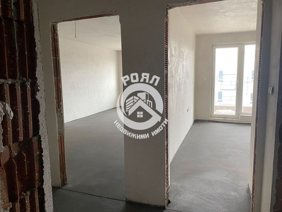 Продава се Двустаен апартамент в Пловдив, Остромила - 67 кв.м за 1160 €/кв.м - Снимка #1