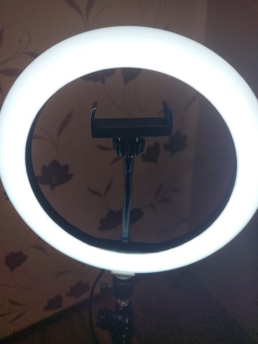 Професионална LED кръгла лампа, 30 см, RGB светлина