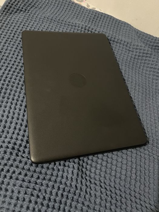 Продам ноутбук HP laptop 14-bs0xx