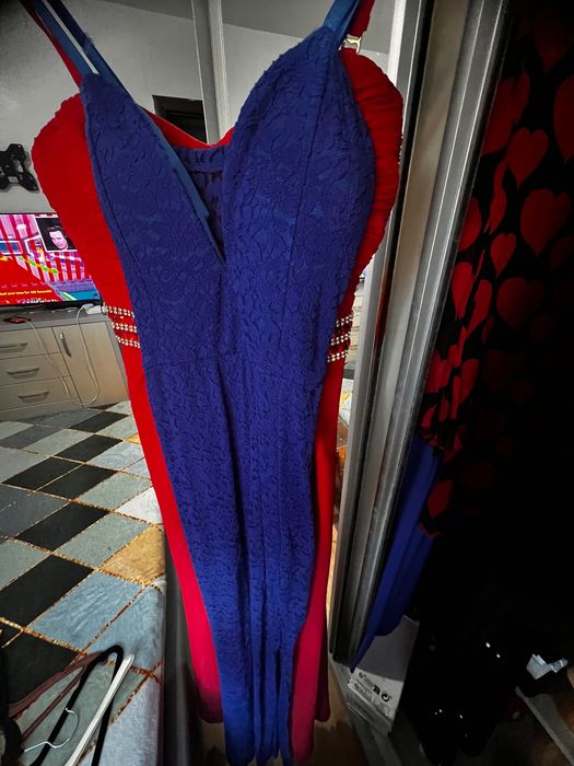 Haine de damă,  rochii